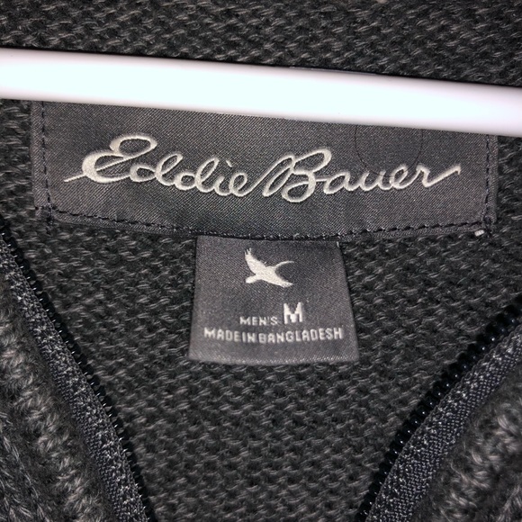 Men’s Eddie Bauer Medium Half Zip - Picture 2 of 3